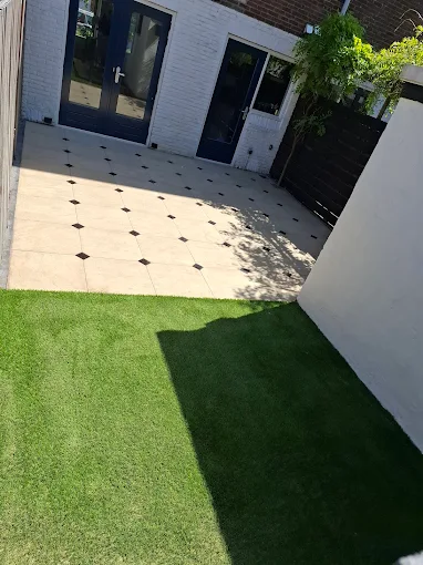 Mense Bestratingen logo