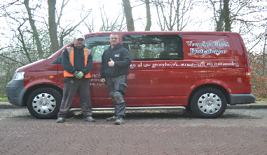 Van den Hout Bestratingen logo